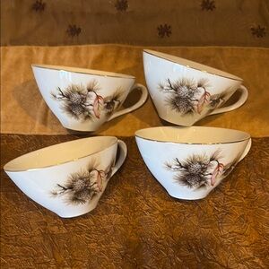 CrestWood  Pine Cone China Tea Cups Set of 4